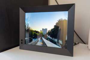 Nixplay Smart Photo Frame review